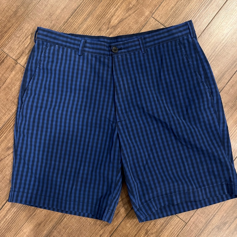 Brooks Brothers men’s gingham flat front shorts